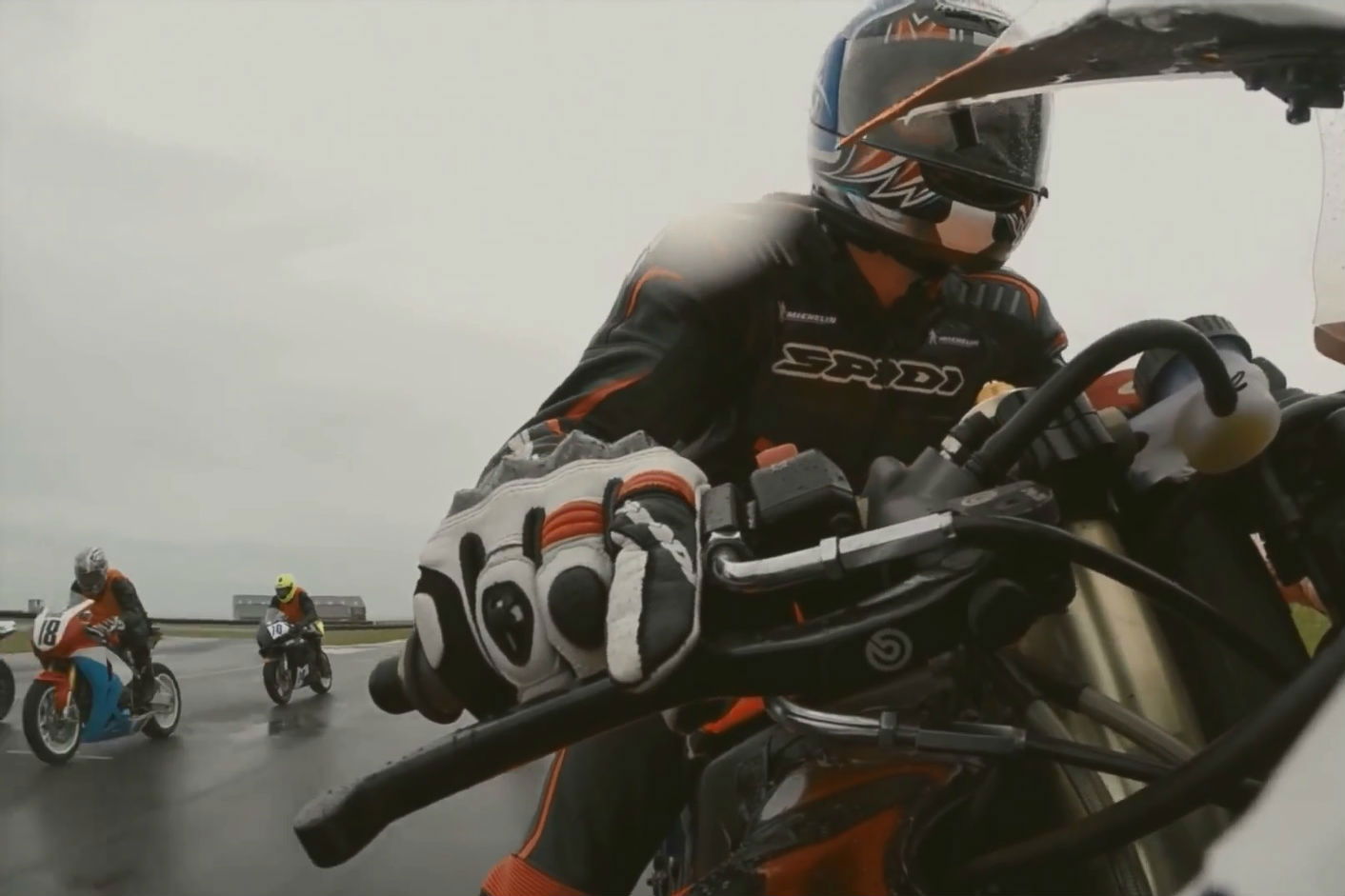 Kevin Schwantz returns to UK racing