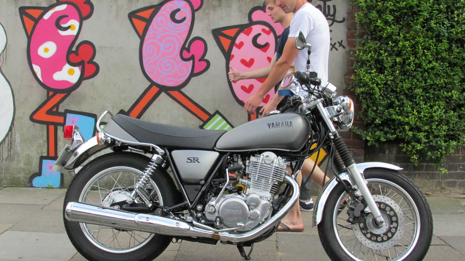 First ride: Yamaha SR400 review