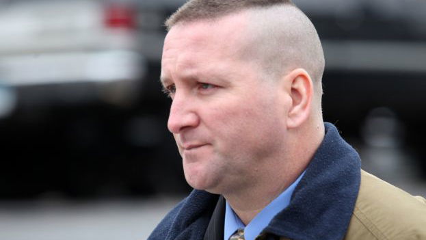 Policeman steals jewellery and cash from dead motorcyclist