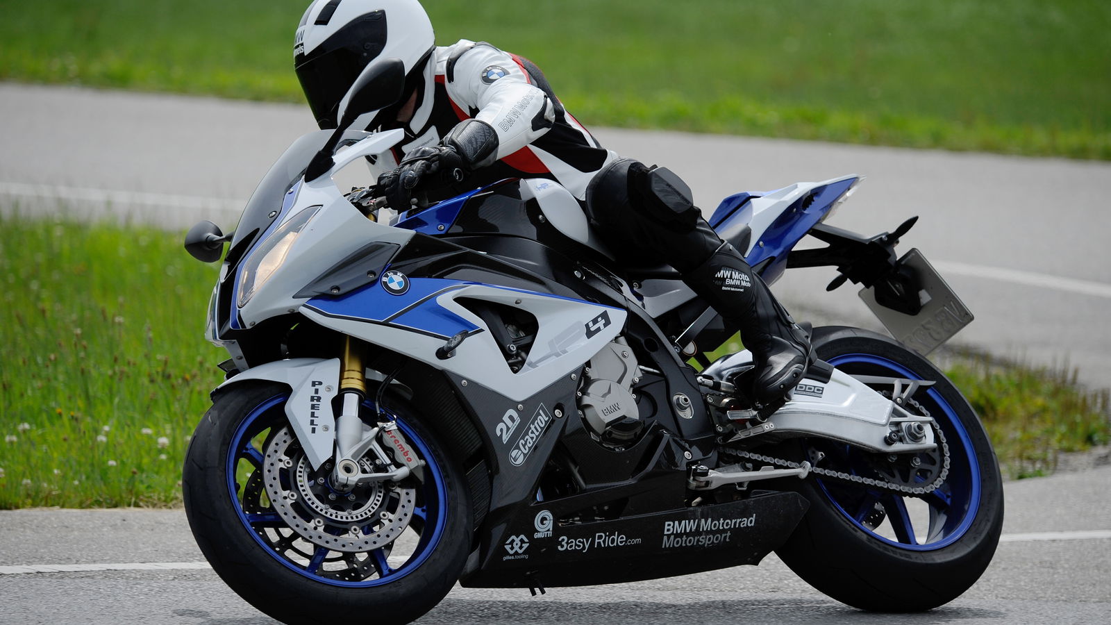 BMW offers retro-fit cornering ABS for HP4