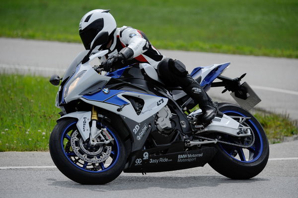 BMW offers retro-fit cornering ABS for HP4