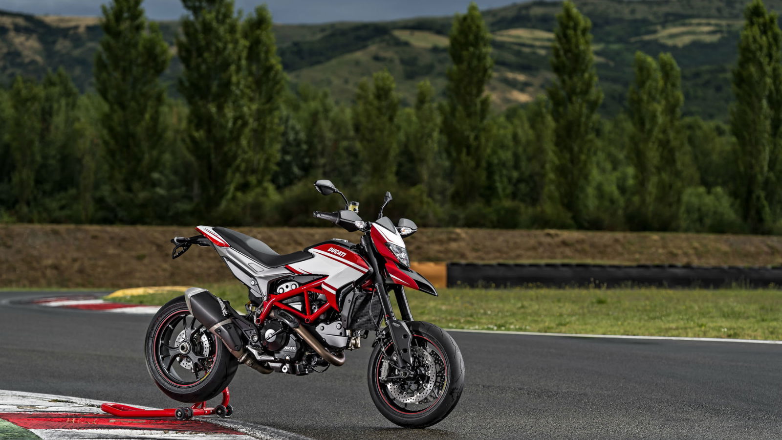 New colour scheme for Ducati Hypermotard SP
