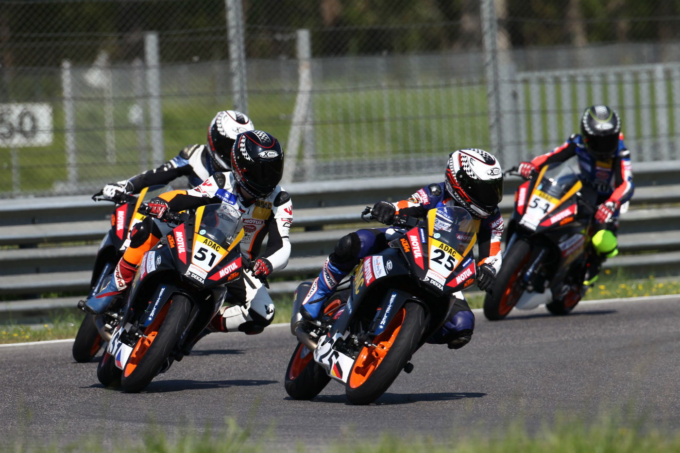 Kevin Schwantz returns to UK racing