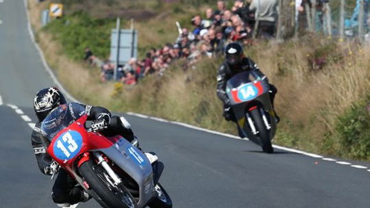 Johnston wins 350cc Classic TT