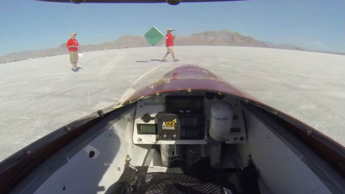 242mph electric sidecar breaks three land speed records