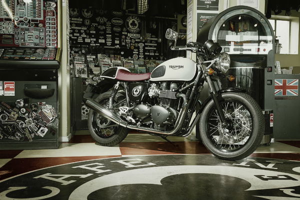 Triumph unveils Special Edition Thruxton 'Ace'