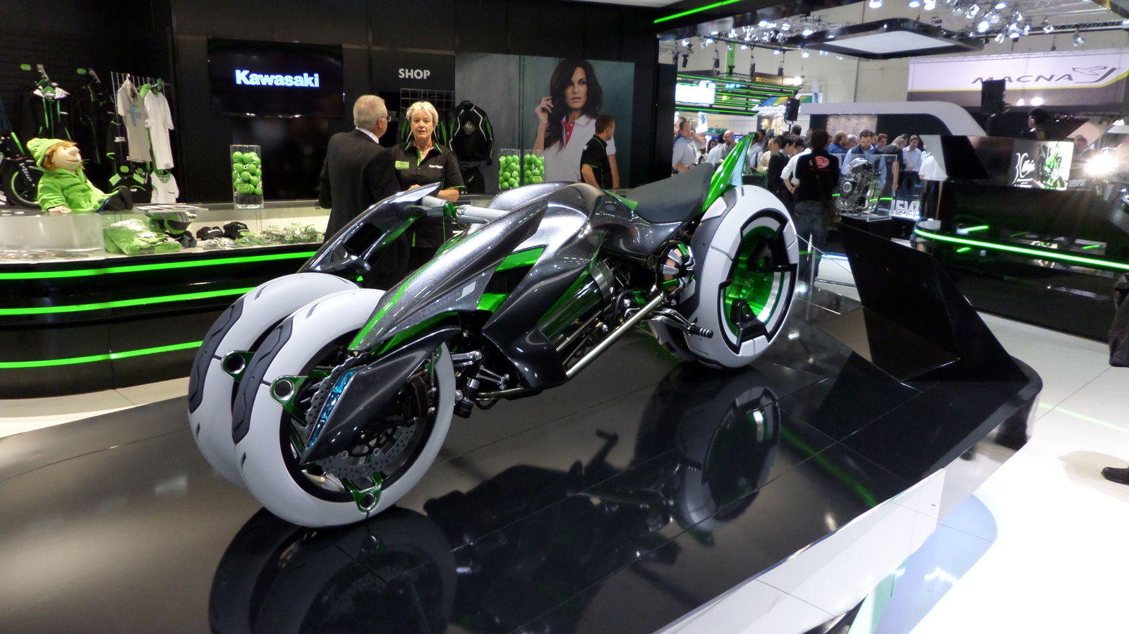 Intermot 2014: Kawasaki J-Concept makes European debut