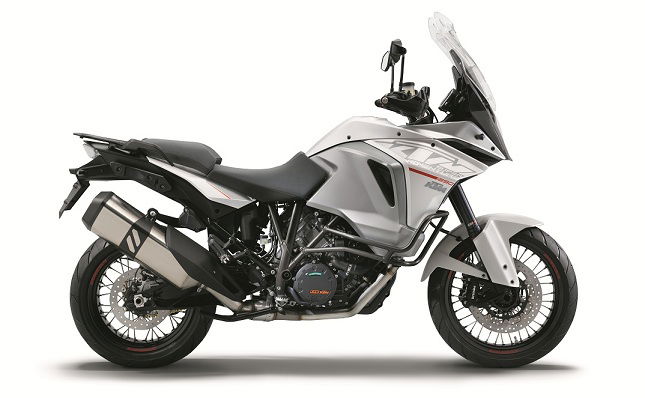 Intermot 2014: Suzuki GSX-S1000 and GSX-S1000F unveiled