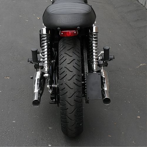 2010 Triumph Speed Triple exhausts tested
