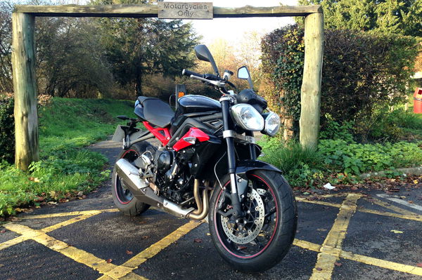 Triumph Street Triple R: still the best