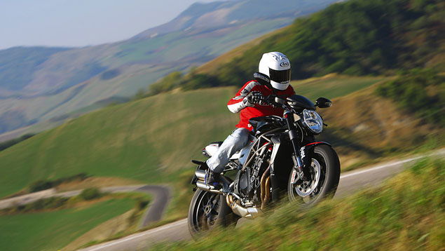 MV Agusta Brutale 1090RR first ride review