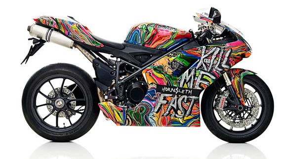 ‘Kill me fast’ custom Ducati 1198 for sale on home design website