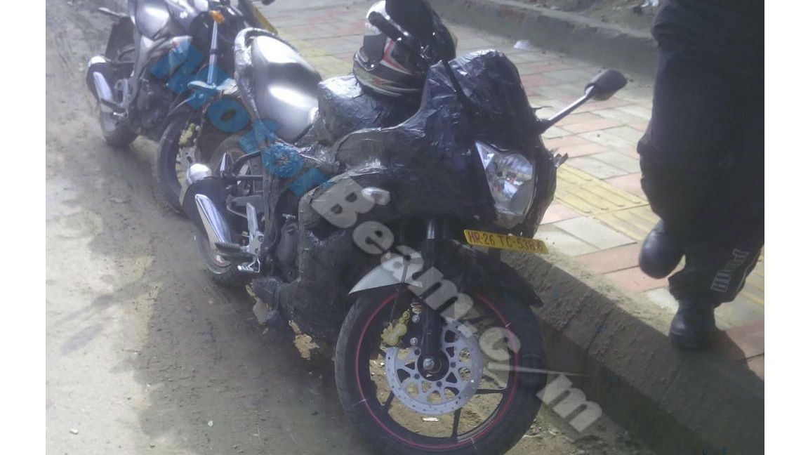 Suzuki’s small sports bike spotted