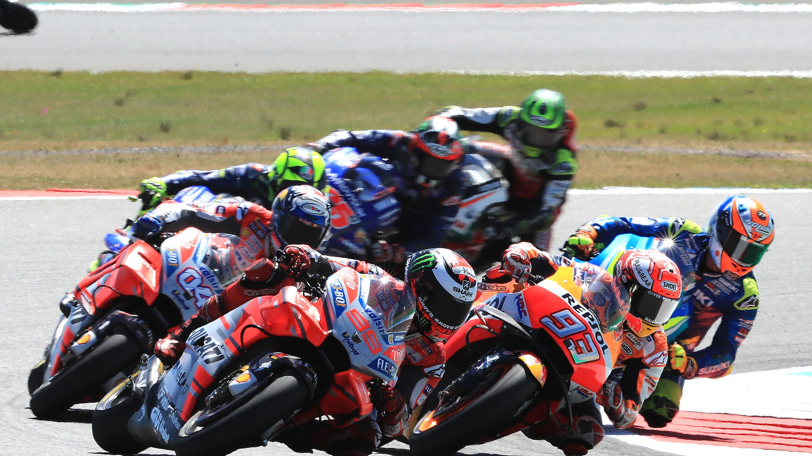 Video: Top 10 moments of MotoGP 2018