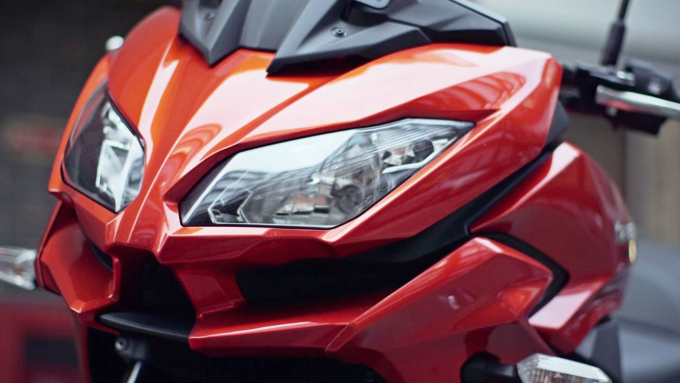 Video: 2015 Kawasaki Versys 1000 road test