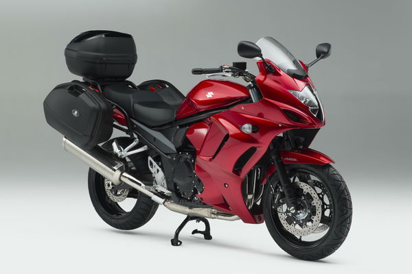 Suzuki adds standard luggage to GSX1250FA - still at just £8K