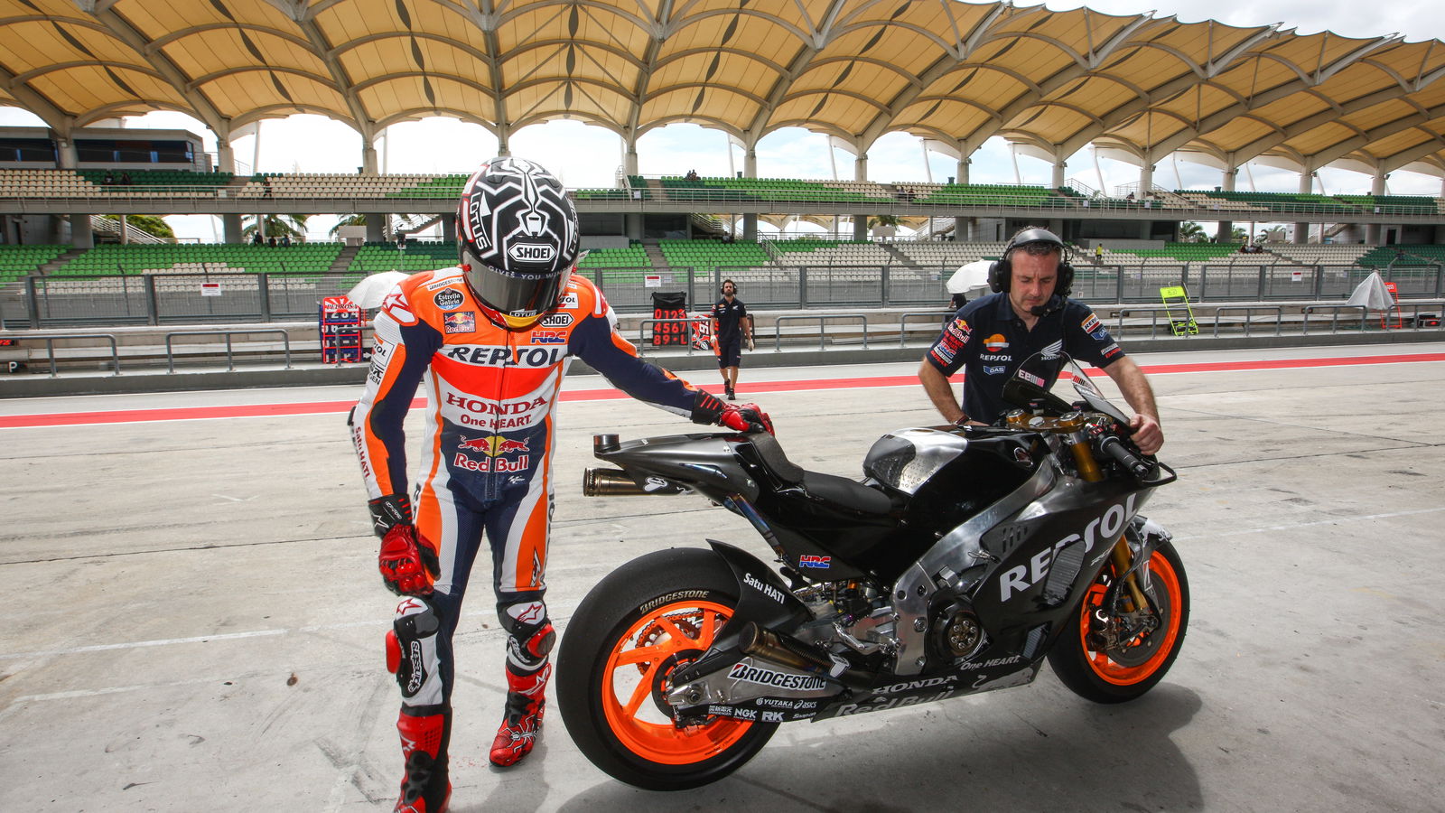 Marquez 'regaining confidence with bike' at Sepang test