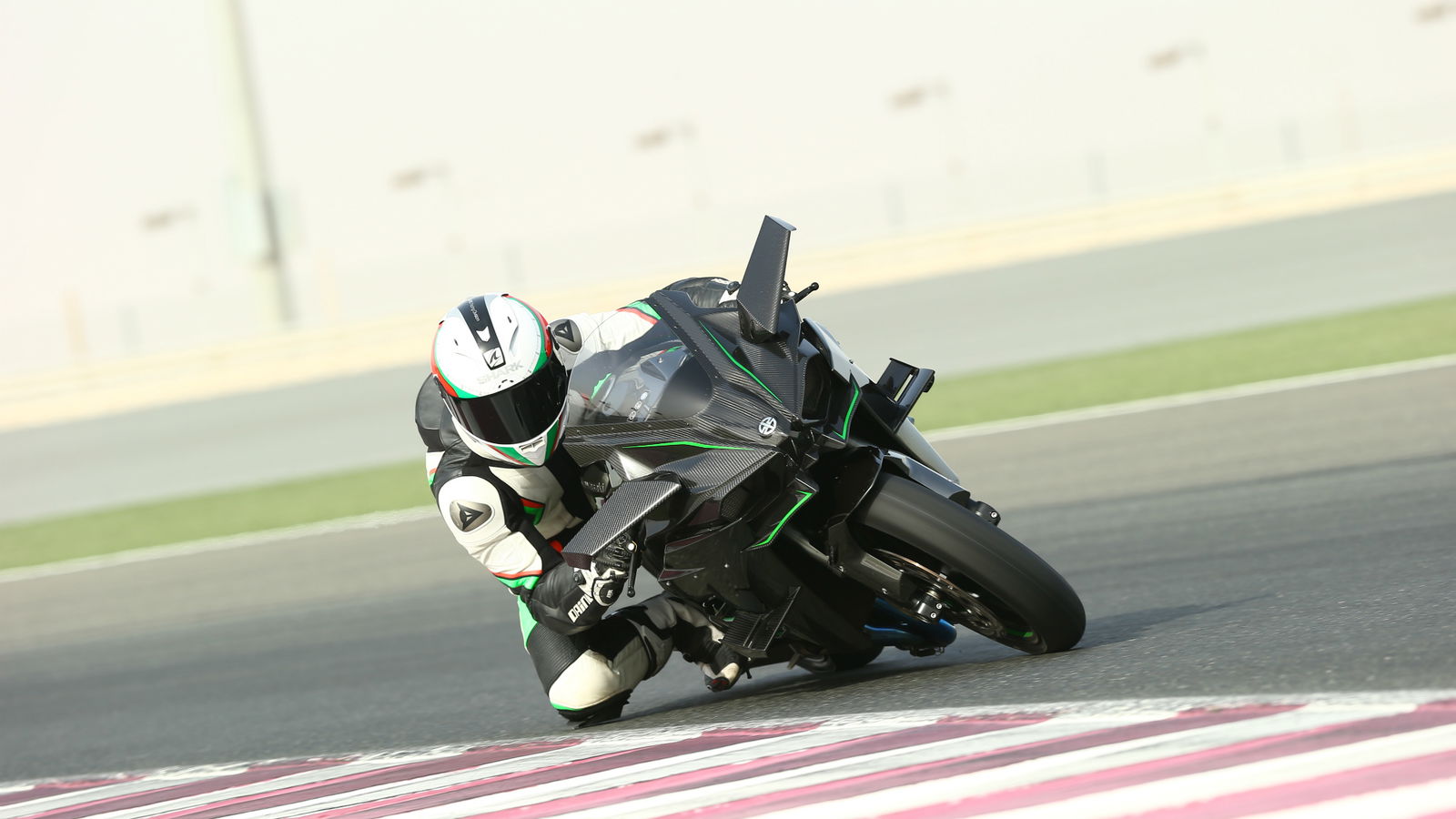First ride: Kawasaki Ninja H2 and H2R review