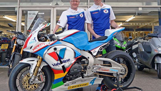 Valvoline Padgett's signs Dan Kneen for TT 2015
