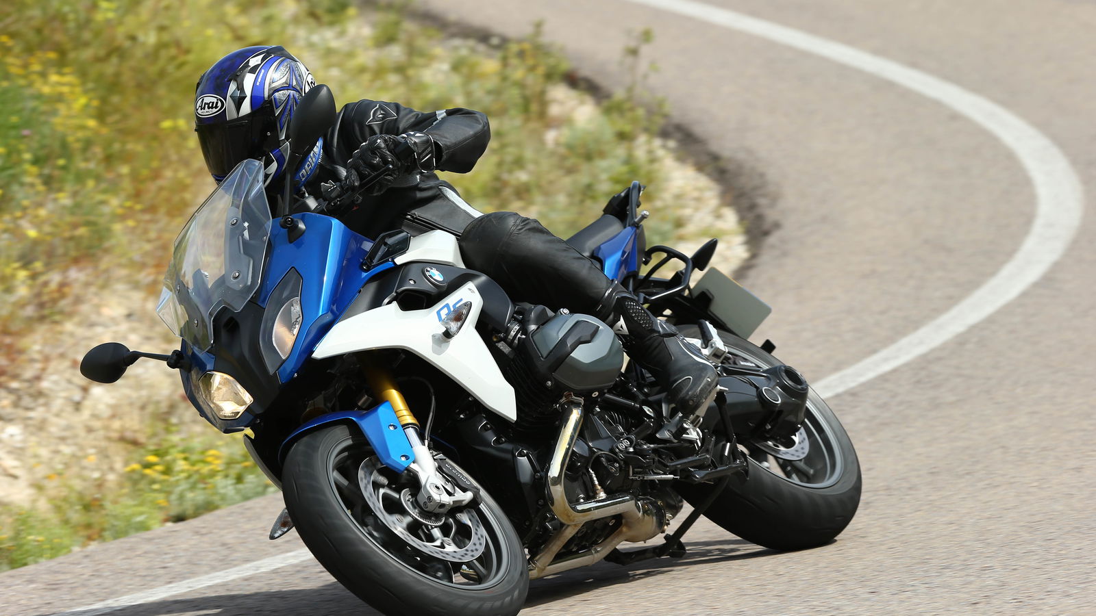 First ride: BMW R1200RS review