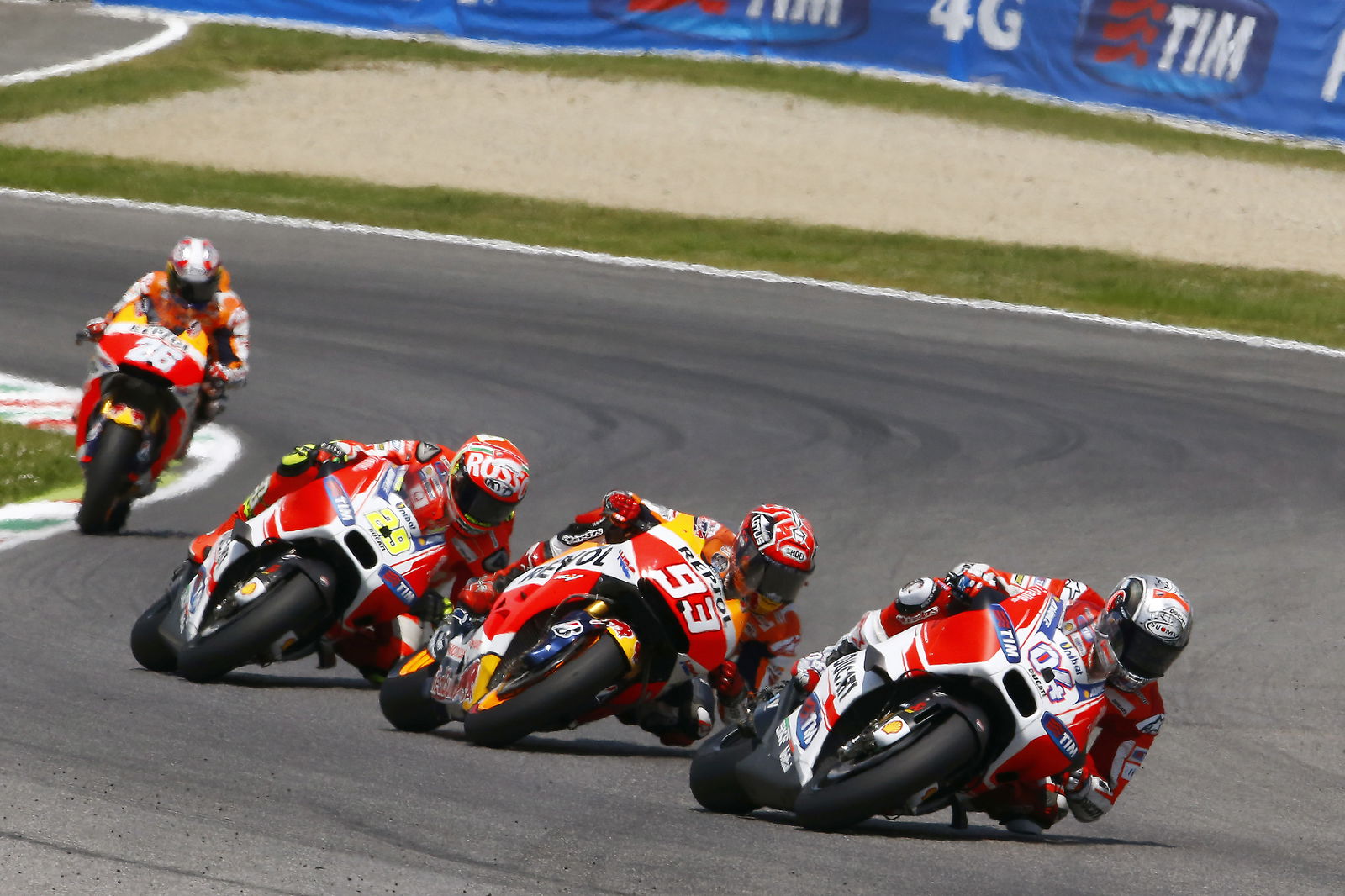 MotoGP 2015: Catalunya race results