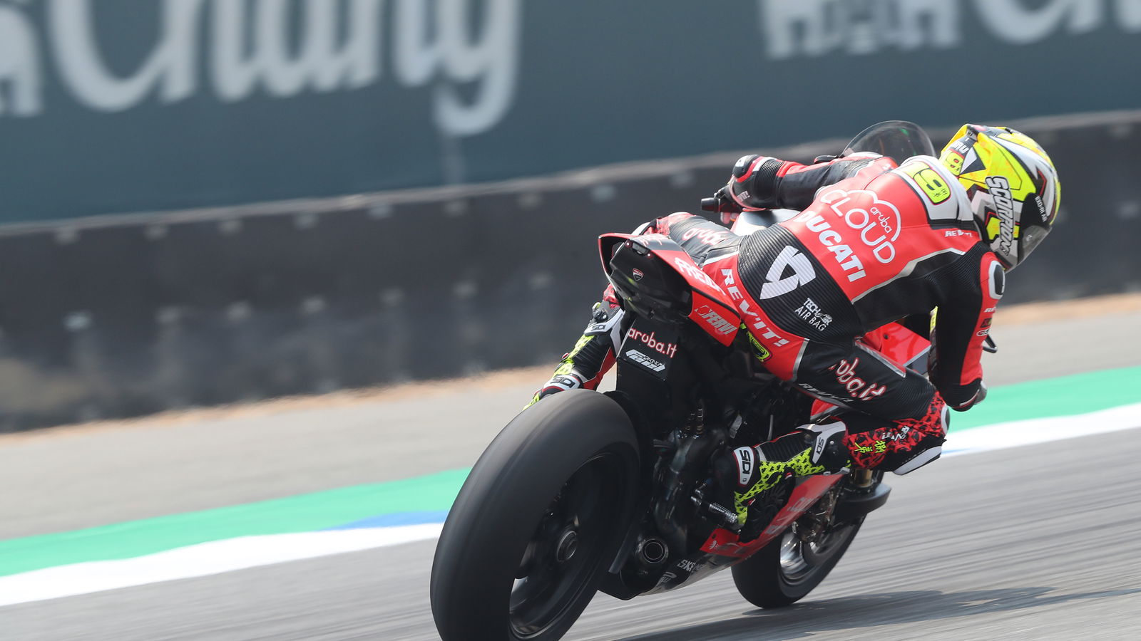Bautista pushes clear of Rea in Thailand