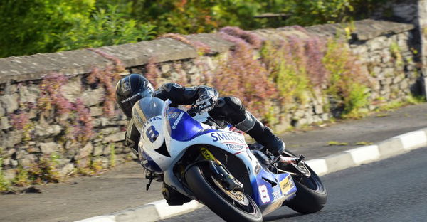 IOMTT: Superstock TT race one results