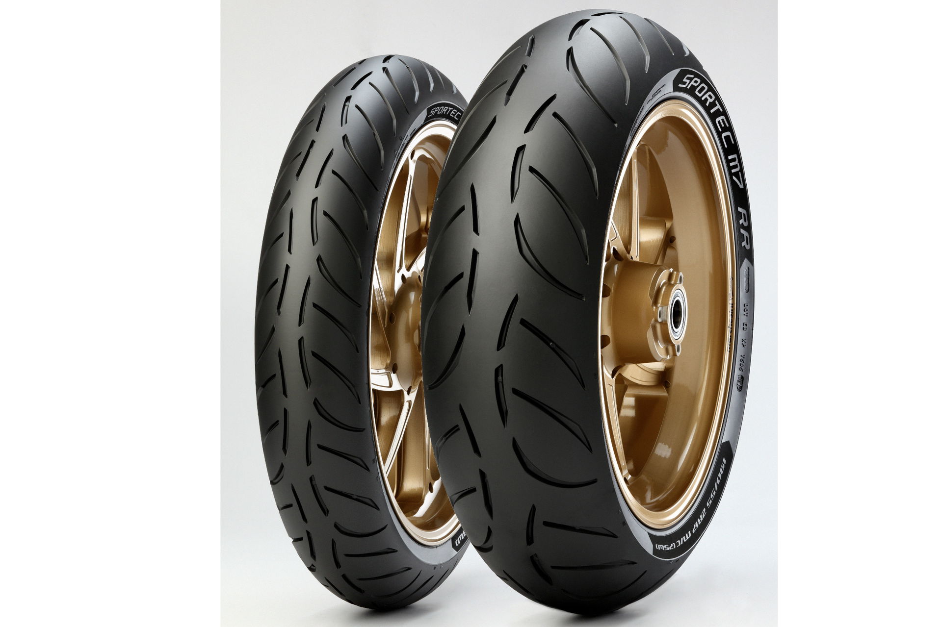 Tested: MotoGP 2015 PS4, Xbox 1 : By Kane Dalton