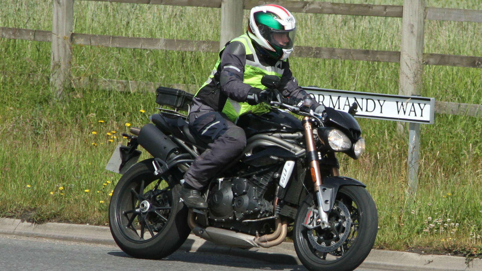 New Triumph Speed Triples revealed