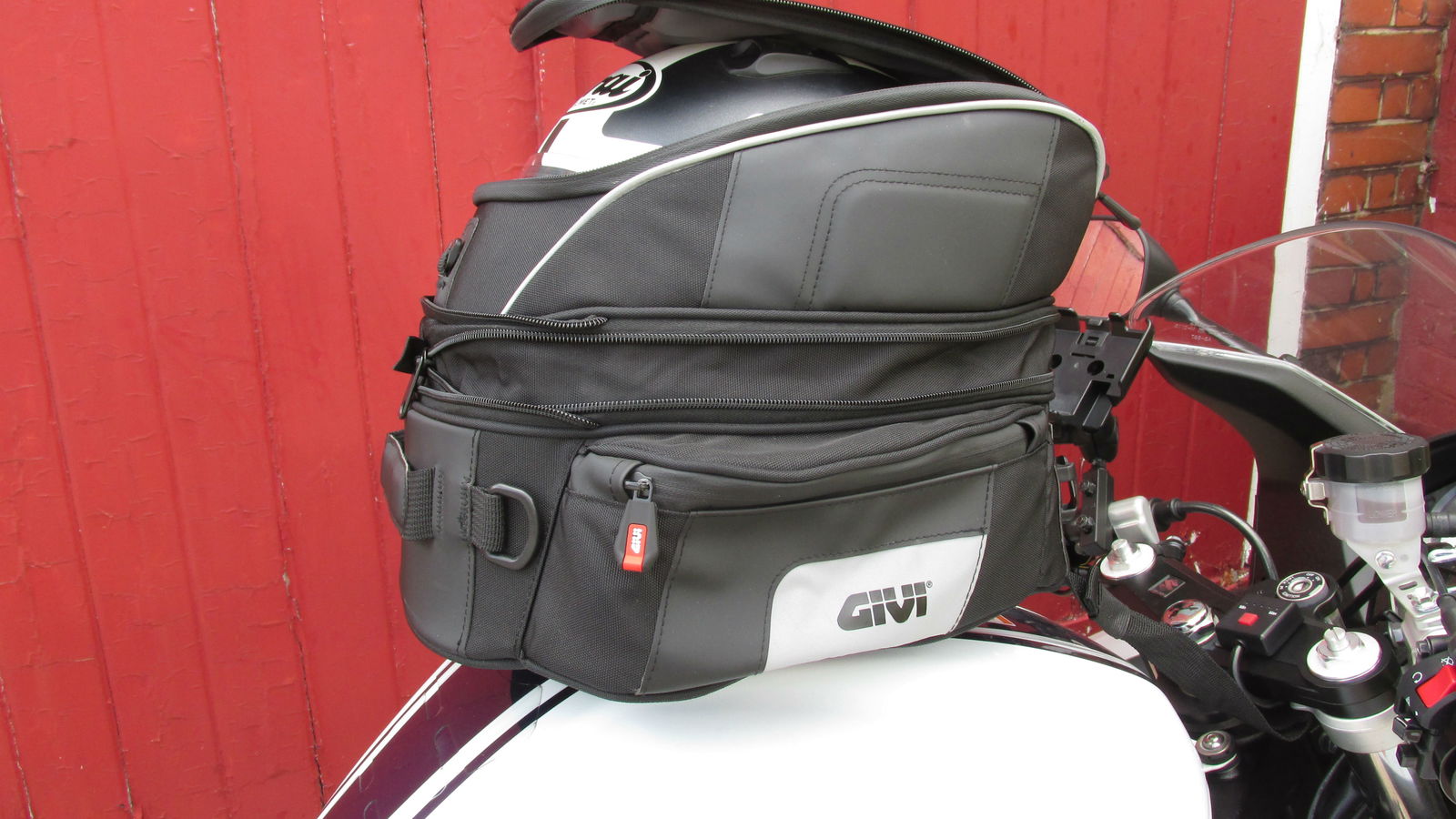 Used review: Givi XS306 Tanklock tank bag, £115