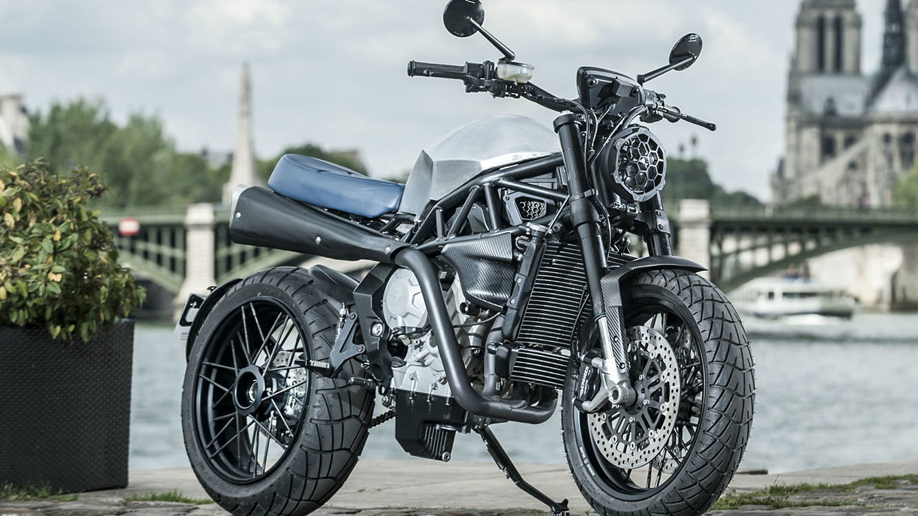 Viba Lara 800 – a pricier scrambler