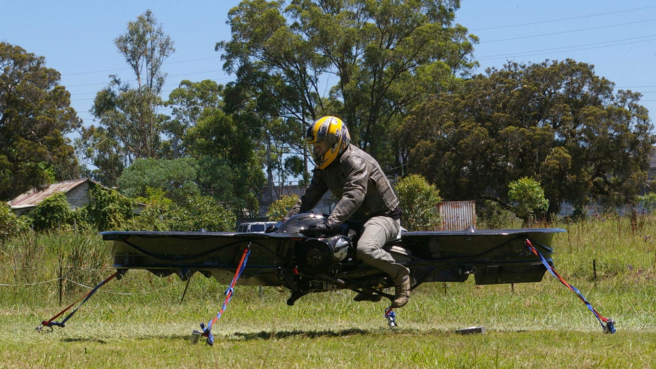 BMW-powered hoverbike has lift off
