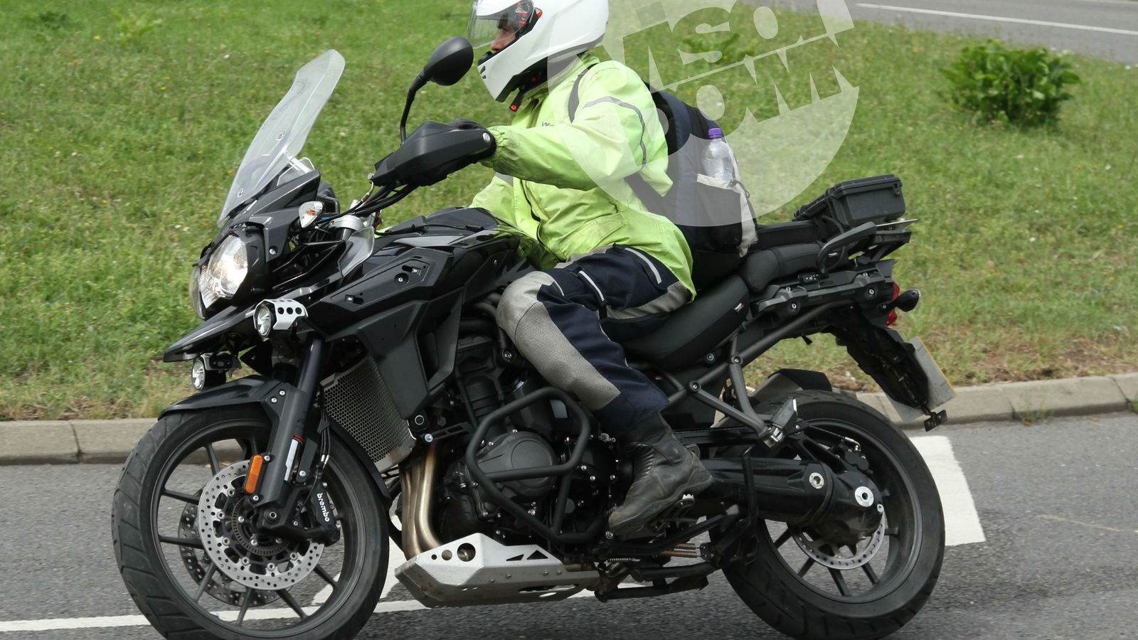 Next-gen Triumph Tiger Explorer spied