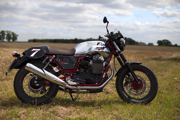 First ride: Moto Guzzi V7 II Racer