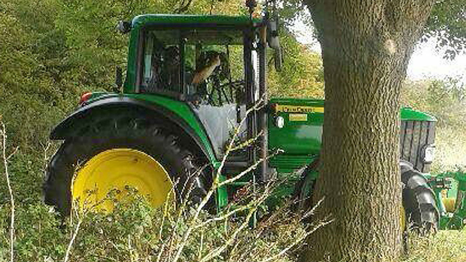 Police catch speeding motorcyclists by hiding in a tractor