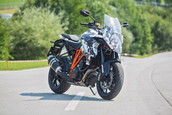 New Triumph Speed Triple R revealed