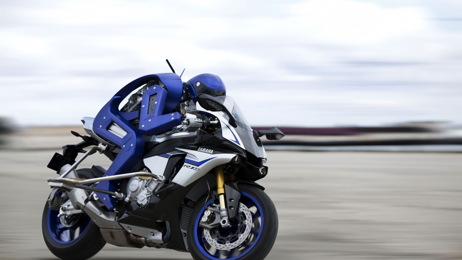 Meet the Yamaha Motobot
