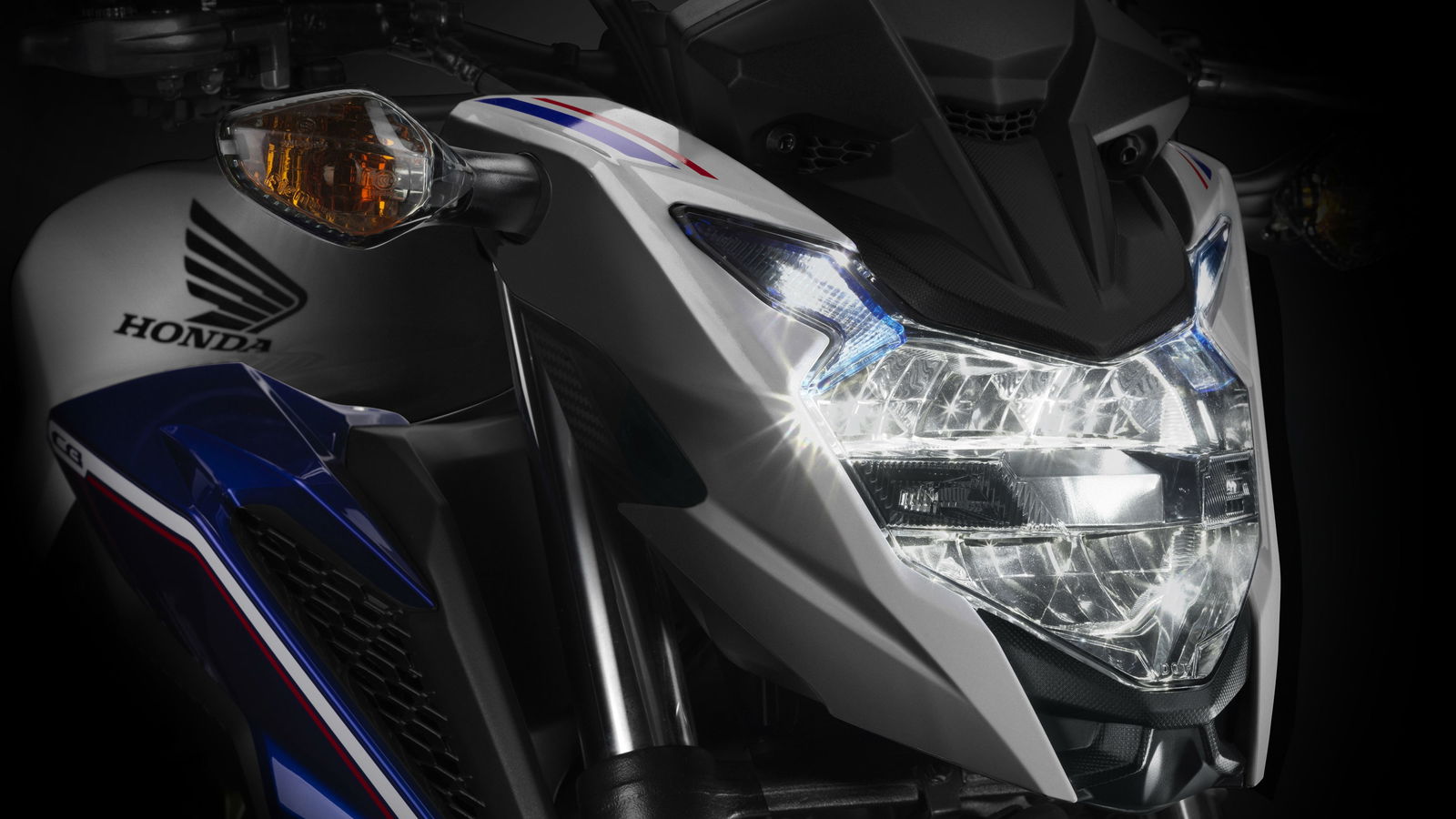 2016 Honda CB500F first look