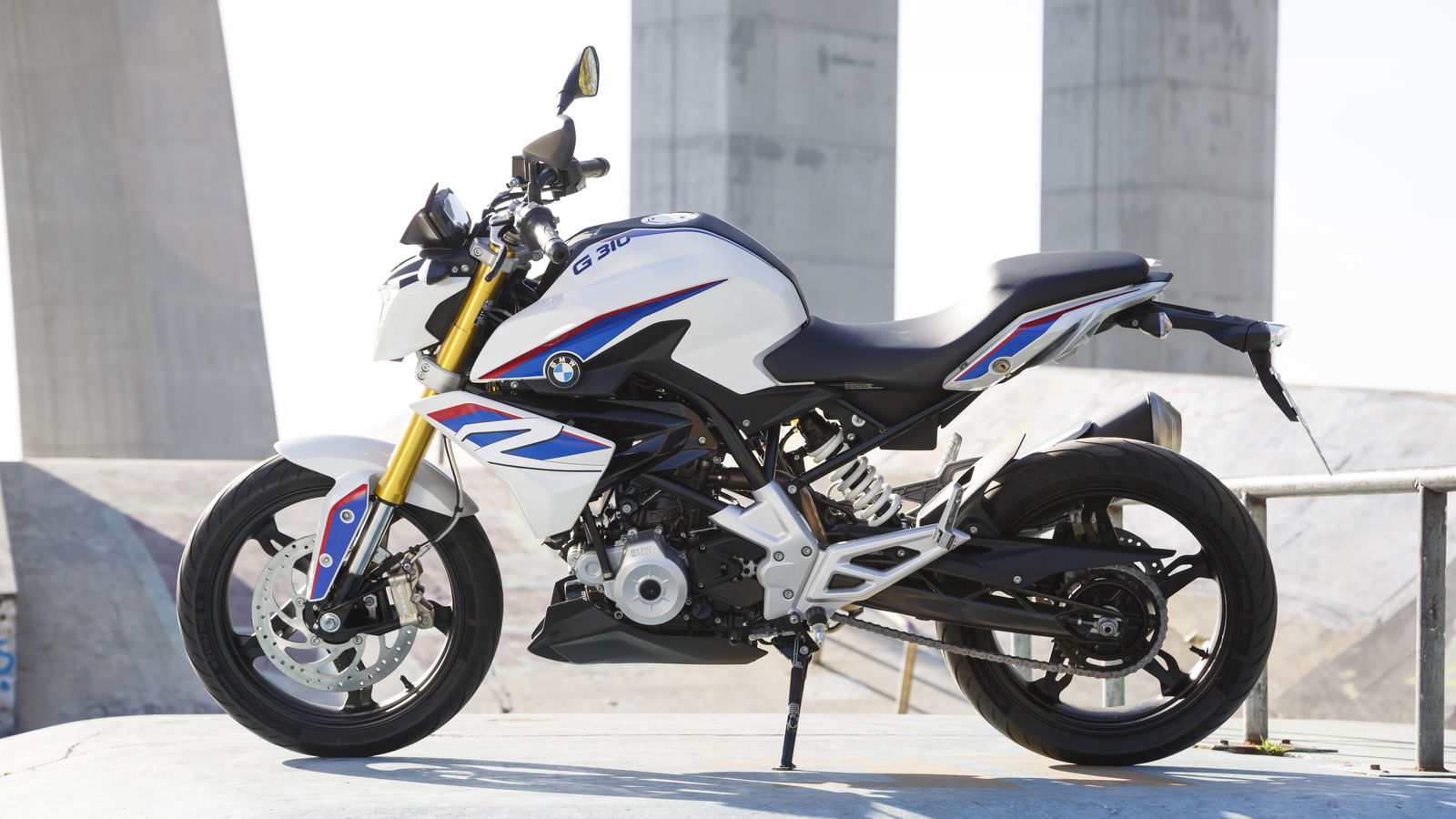 BMW G310 R revealed