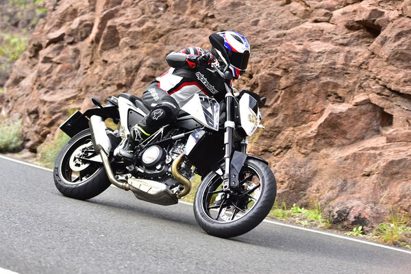 First ride: KTM 690 Duke and 690 Duke R review