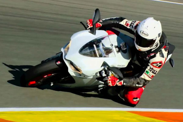 Ducati 959 Panigale video review