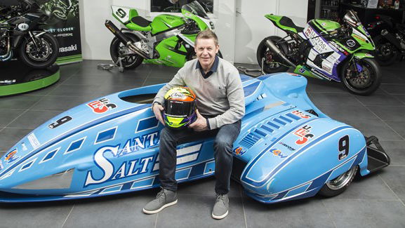 Chris Walker makes surprising sidecar switch