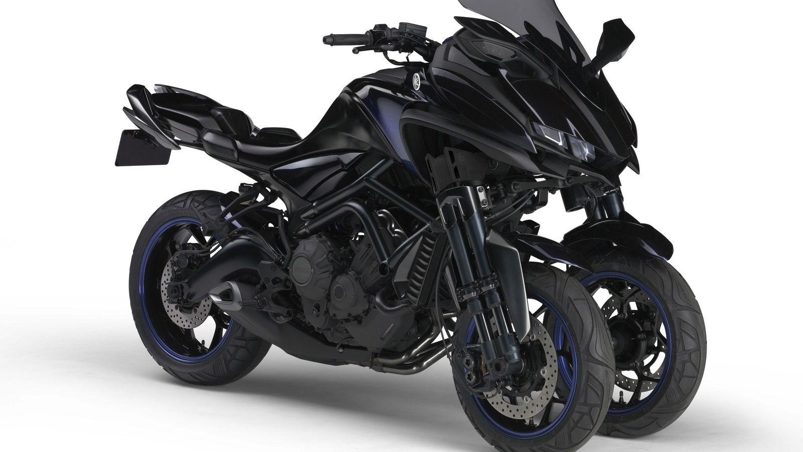 Yamaha MWT-9 three-wheeler bound for production