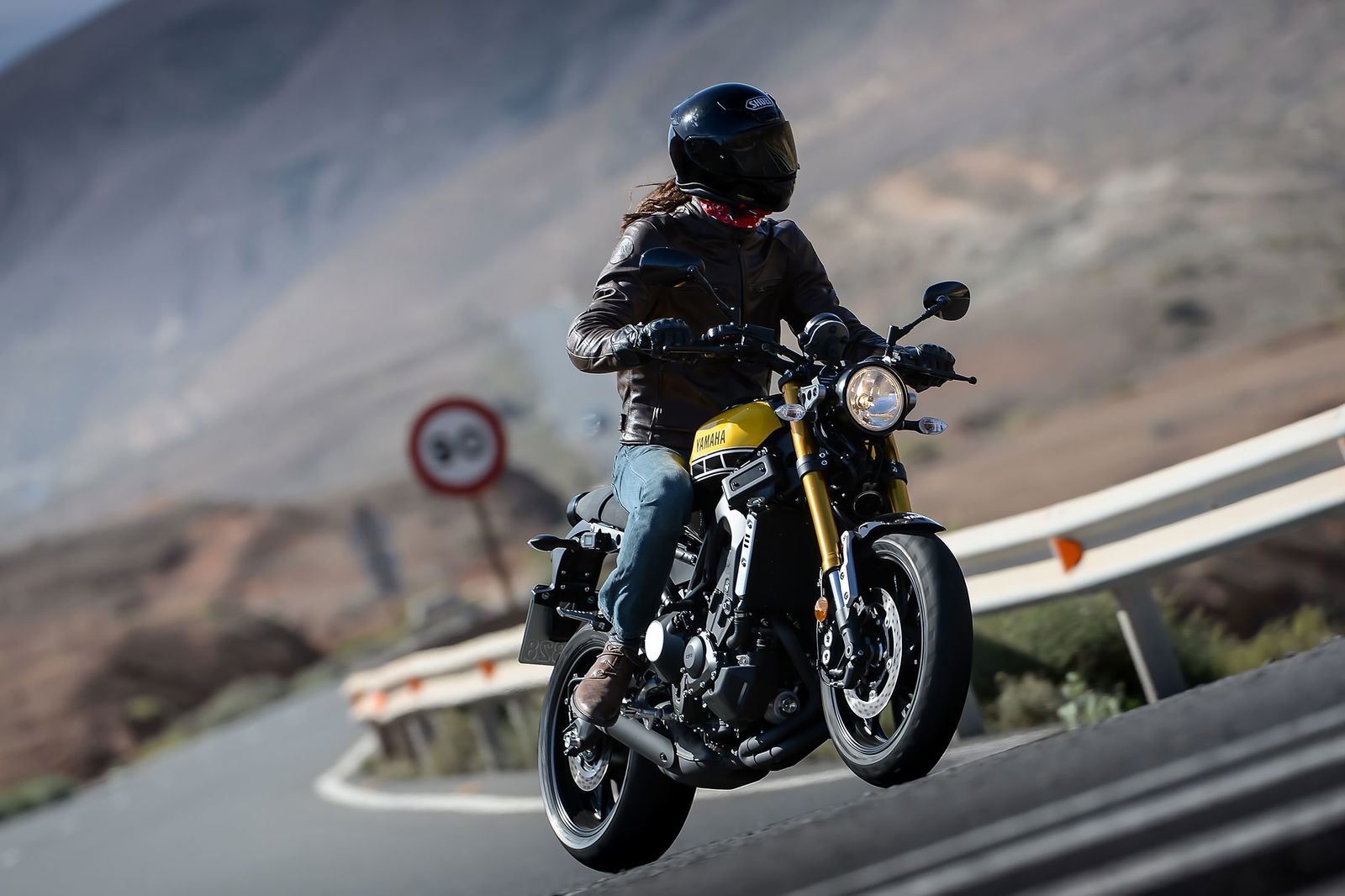 First ride: Ducati Hypermotard 939 / SP review