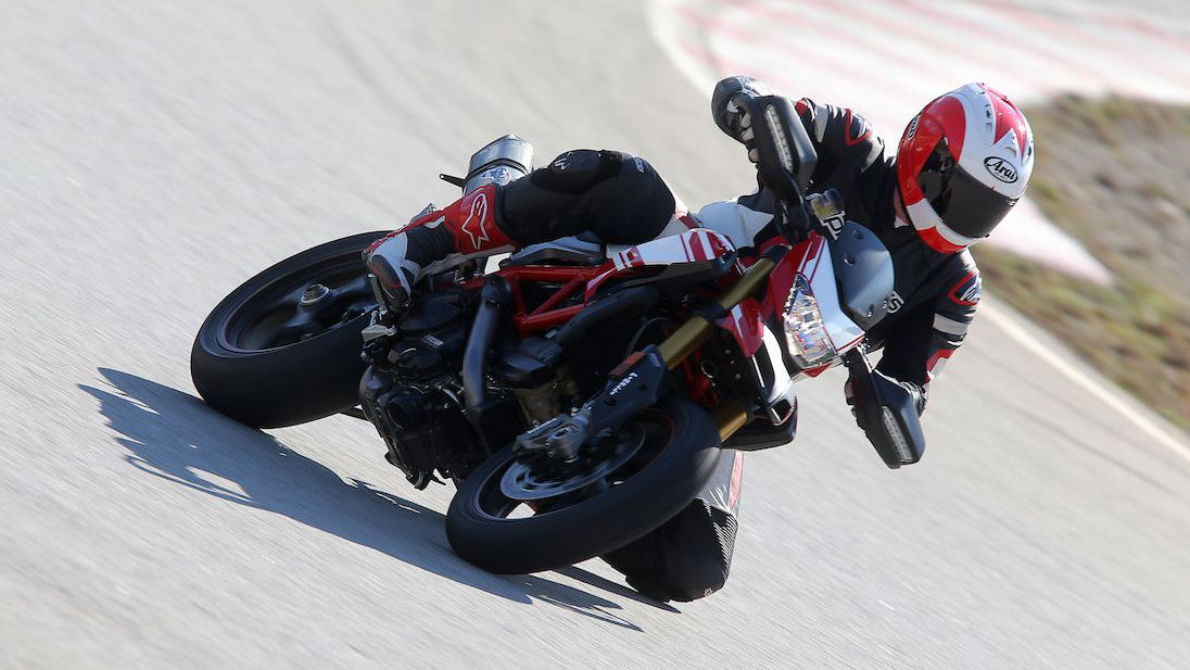 First ride: Ducati Hypermotard 939 / SP review