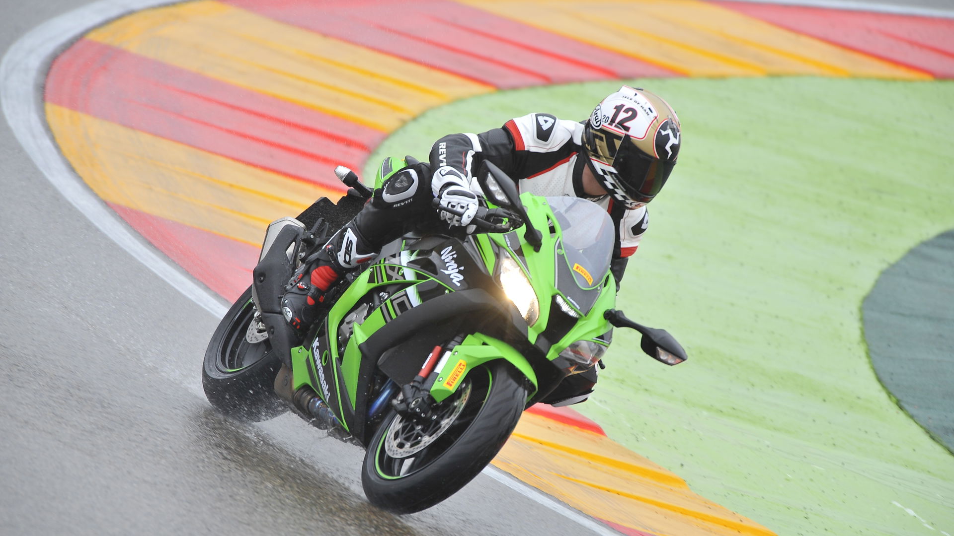 Pirelli Diablo Rosso III tyre review : By Kane Dalton