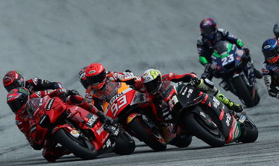 Aleix Espargaro, Marc Marquez - Aprilia, Honda