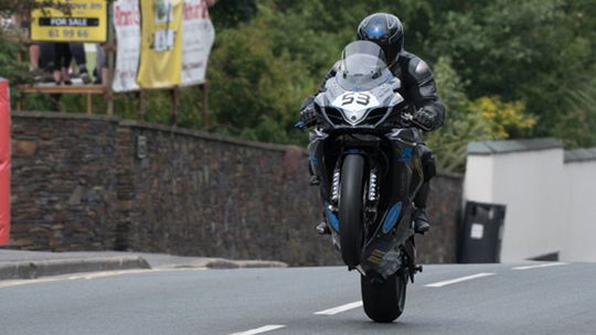 TT 2016: Andrew Soar killed in Senior race