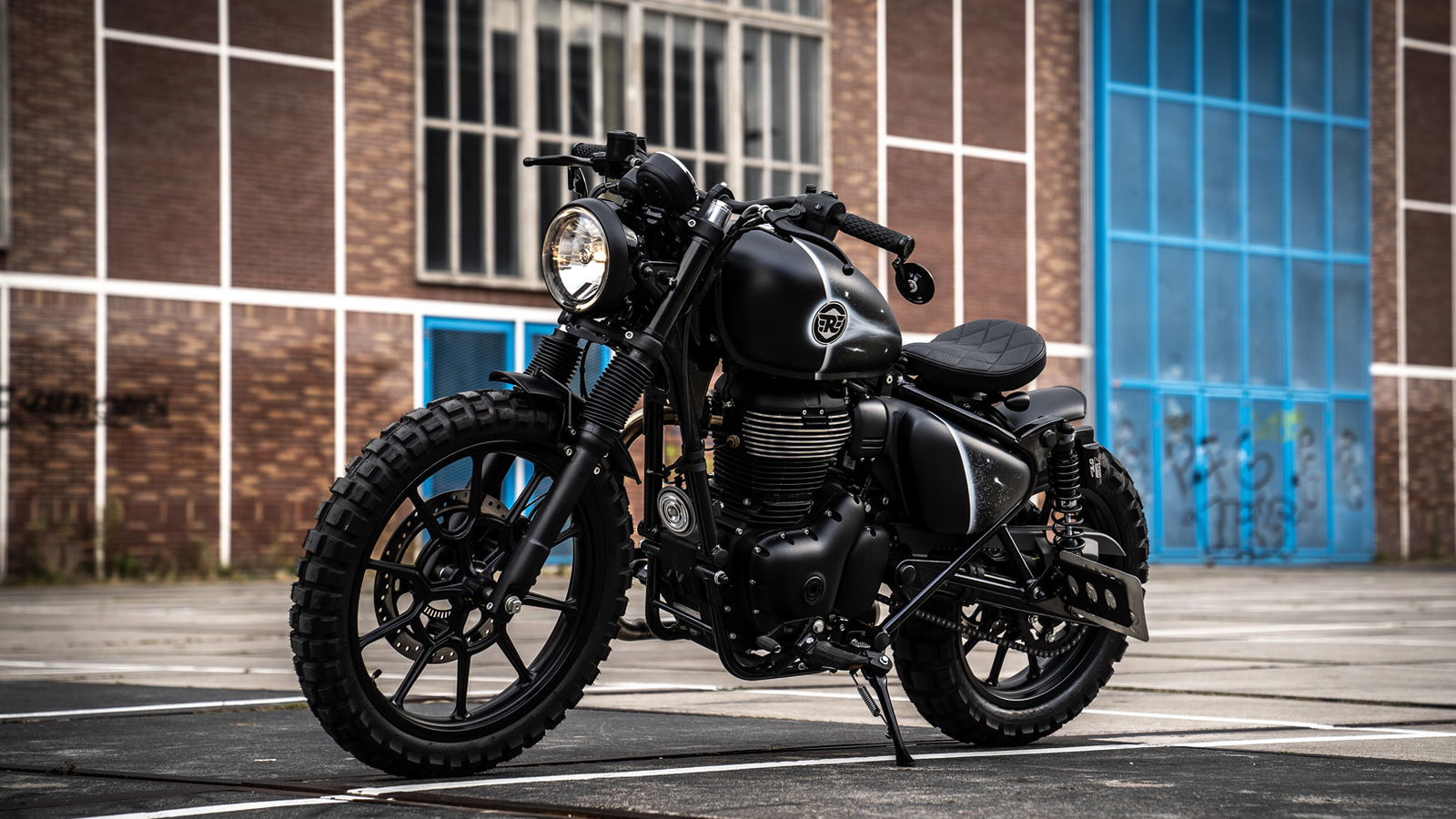 Royal Enfield and Ironwood Motorcycles Starship Meteor 350 custom motorcycle