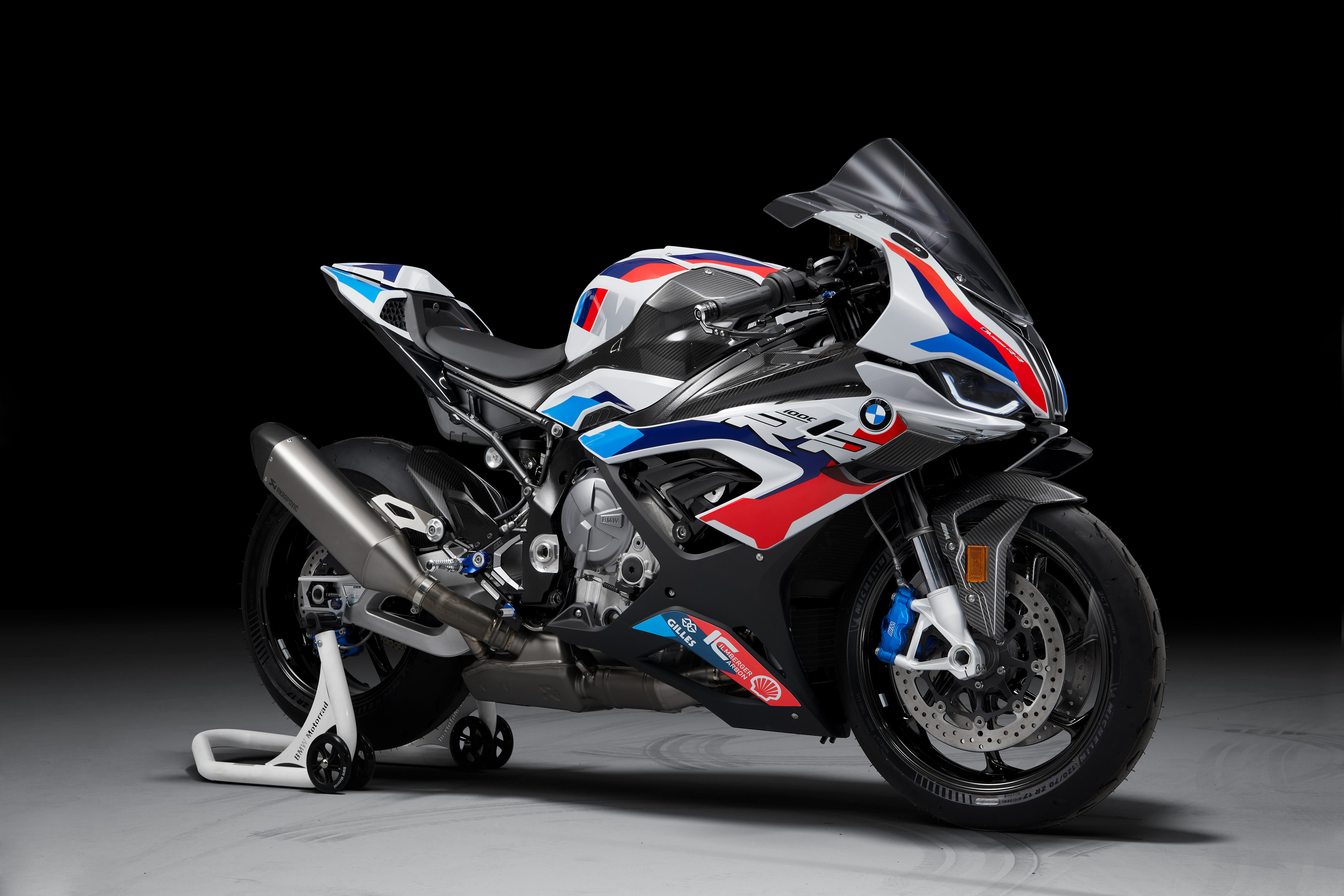 The new BMW S1000RR 2019 ridden and reviewed at Estoril